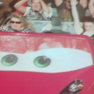 Meet your Posher, Robin